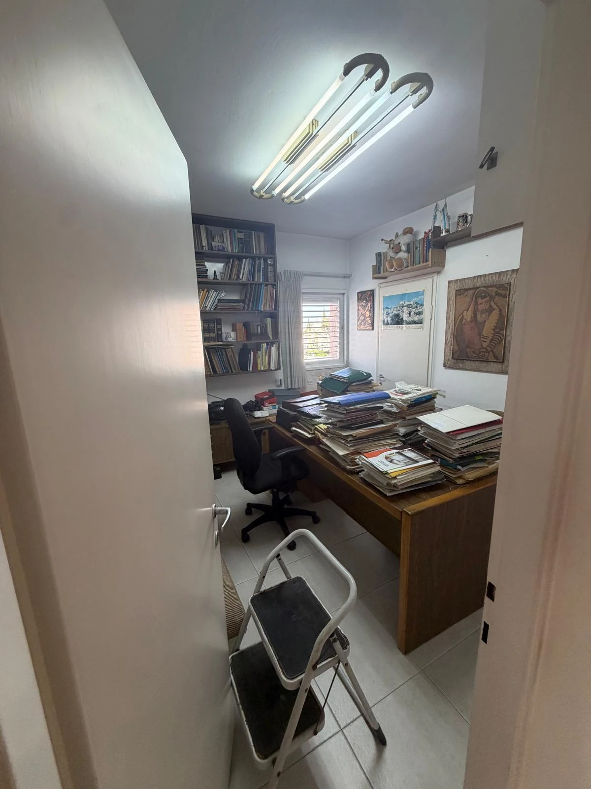 prop_135 - 3